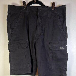 Wrangler Relaxed Fit Cargo Shorts Men's Size 33 Black Father's Day Gift BBQ VACA